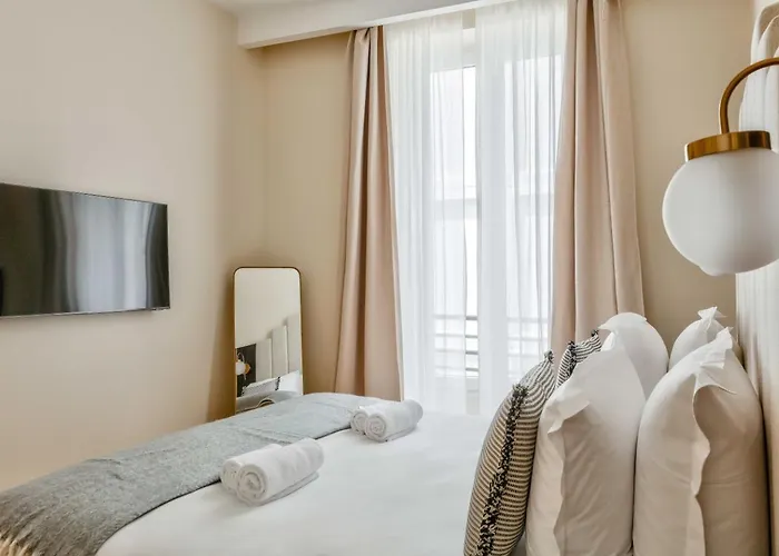 Family Retreat - Le Marais - With Ac Daire